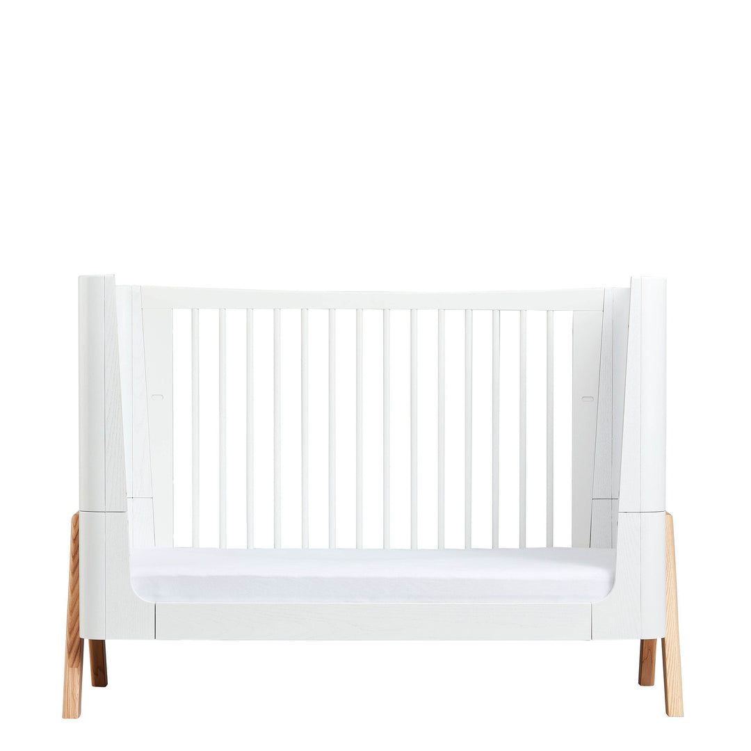 Hera Cot Bed - Scandi White | Natural with included Mattress - Gaia Baby
