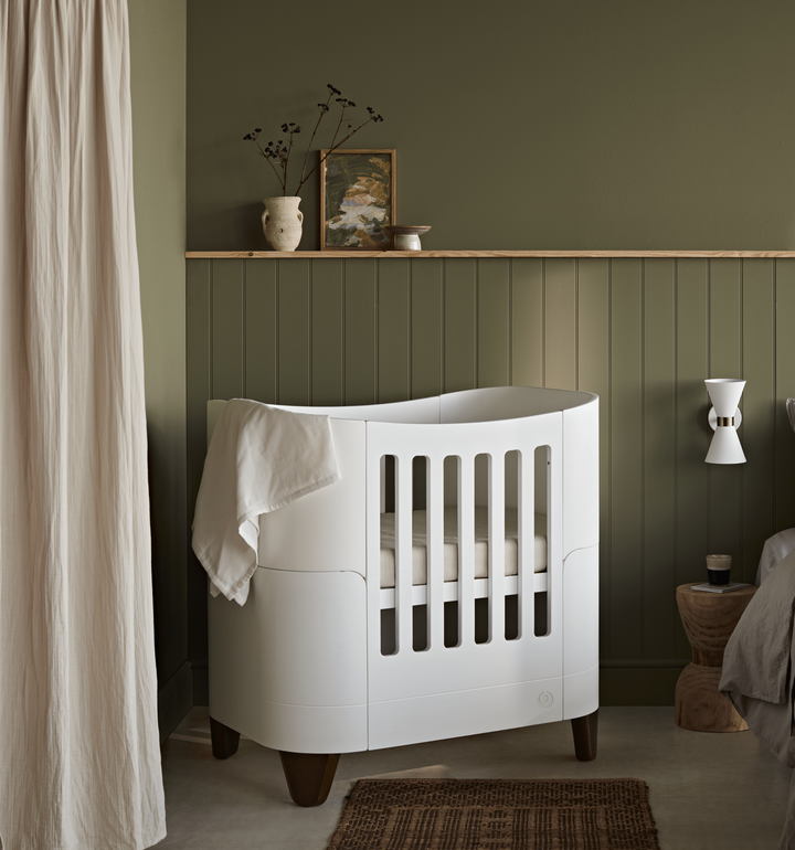 MiniCotBed-Walnut-Lifestyle1