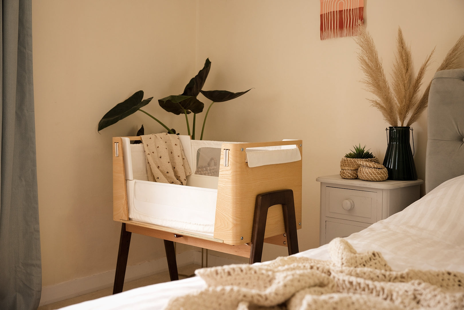 <p>Product Registration & Warranty</p>