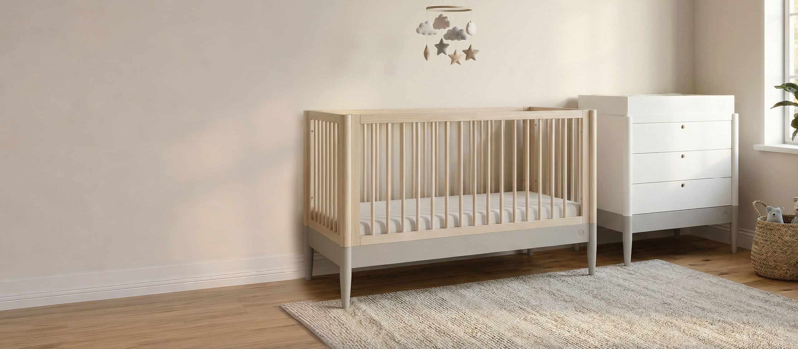 <p>Your Shade,<br/>Your Style.</p>