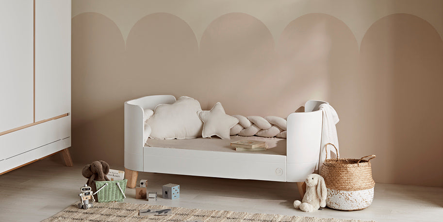 Gaia Baby Serena Convertible Cot Bed